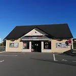 La Brise Marine Rdc Maison Cour Fermee Parking Et Terrasse A 800 M Omaha Avec Table De Ping Pong Proche Port En Bessin * Vierville-sur-Mer