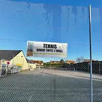 La Brise Marine Rdc Maison Cour Fermee Parking Et Terrasse A 800 M Omaha Avec Table De Ping Pong Proche Port En Bessin * Вьервиль-сюр-Мер