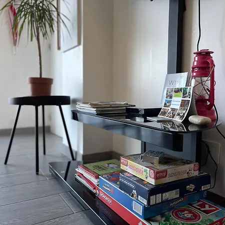 Feriehus La Brise Marine Rdc Maison Cour Fermee Parking Et Terrasse A 800 M Omaha Avec Table De Ping Pong Proche Port En Bessin