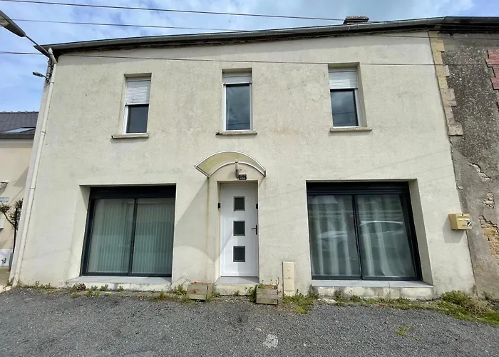 La Brise Marine Rdc Maison Cour Fermee Parking Et Terrasse A 800 M Omaha Avec Table De Ping Pong Proche Port En Bessin * Vierville-sur-Mer