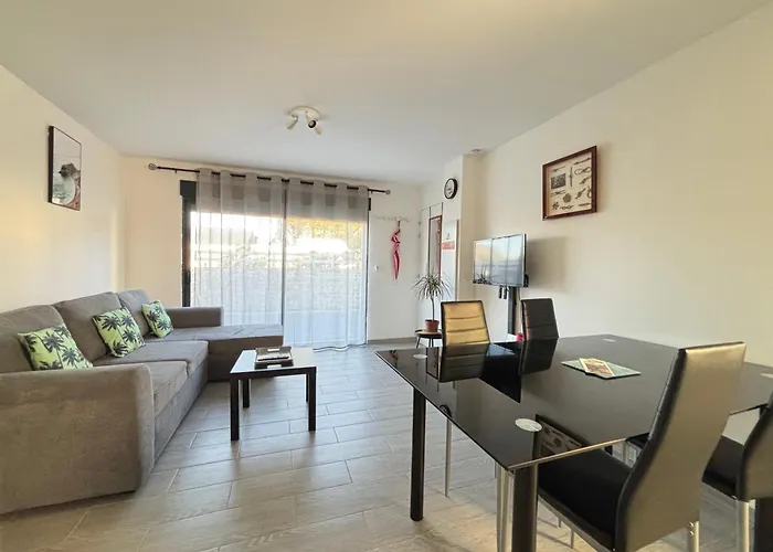 La Brise Marine Rdc Maison Cour Fermee Parking Et Terrasse A 800 M Omaha Avec Table De Ping Pong Proche Port En Bessin Prázdninový dům