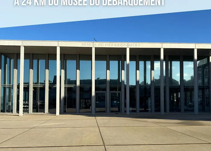 La Brise Marine Rdc Maison Cour Fermee Parking Et Terrasse A 800 M Omaha Avec Table De Ping Pong Proche Port En Bessin